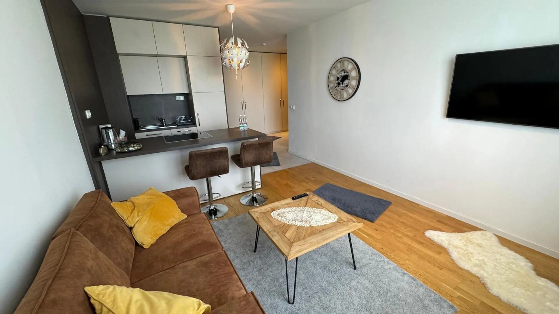 Birdsong Apartment Prag